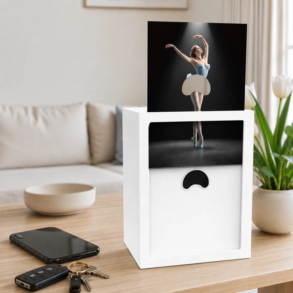 Balleté Decorative Tissue Holder